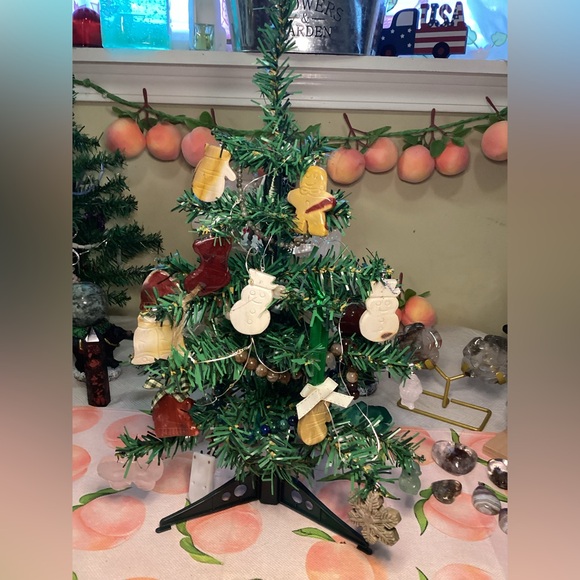 Mookaite crystal bells ornament - Picture 2 of 2